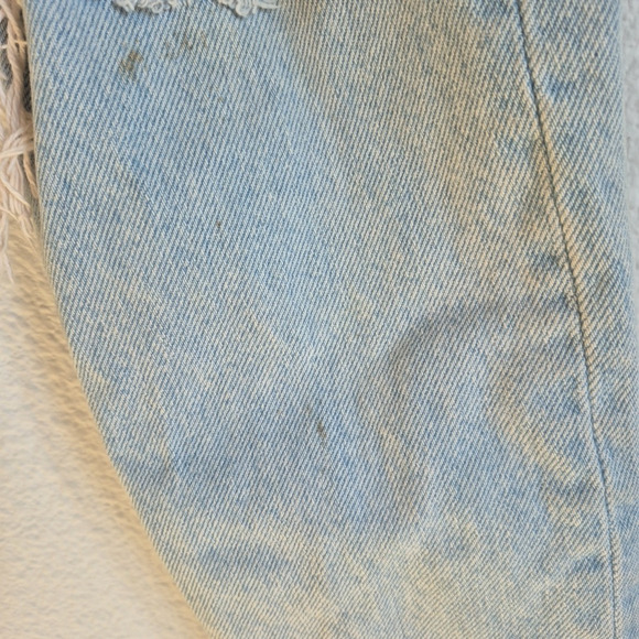 Levi's Jeans Women 25 Light Blue Distressed Button Fly Tapered Pants 100% Cotton - Picture 10 of 16